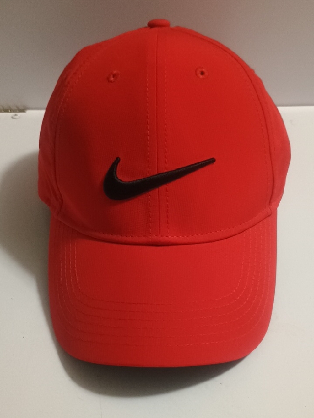 Nike Black Swoosh Red Cap